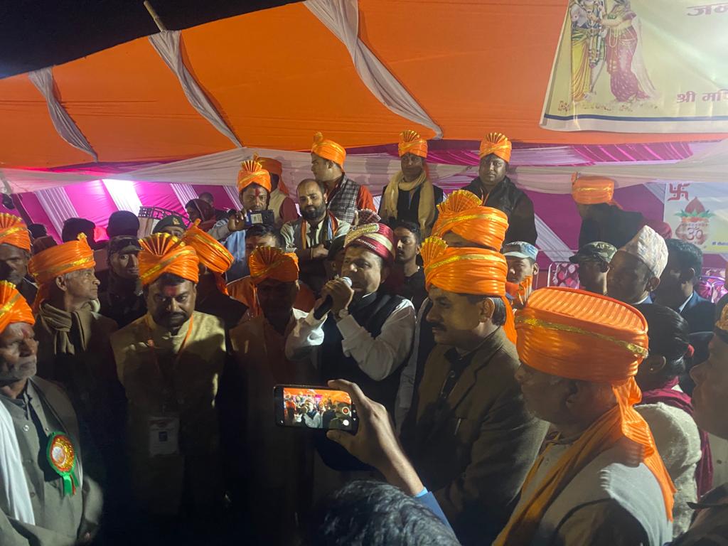 आदर्श विवाहको संस्कृतिलाई  प्रोत्साहन गर्न प्रदेशको आठ वटै जिल्लामा सामुहिक विवाह गराउने प्रदेश सरकारले लक्ष्य लिएको छ । अहिले सुरुवात मात्रै हो, यसको निरन्तरता प्रदेश सरकारले दिने छ ।