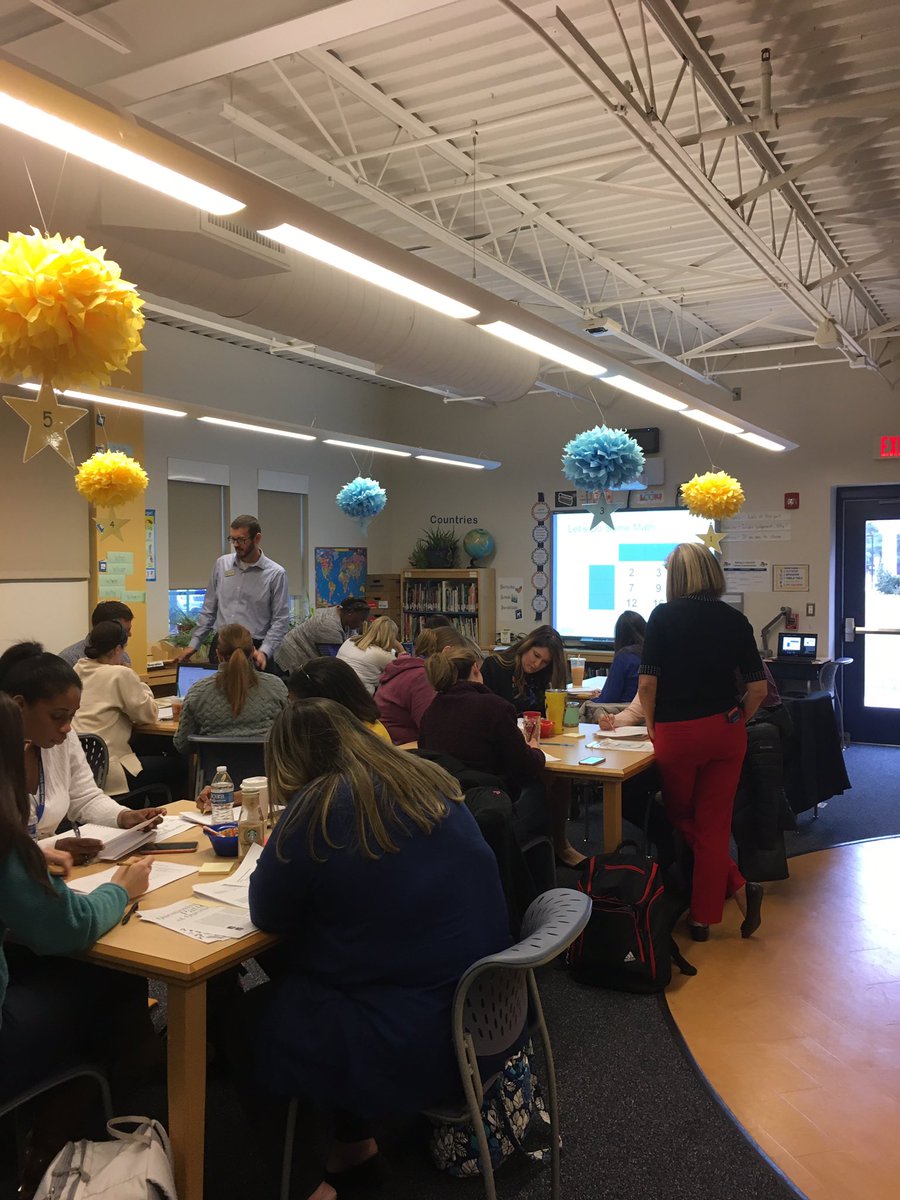 CrInstruction's tweet photo. CR 3rd grade teachers had enough turkey but never enough math!Rocking it at SREB PD with @Mathgirl63 and @adair_jason.

@srebeducation https://t.co/ZeYE8fKqqO