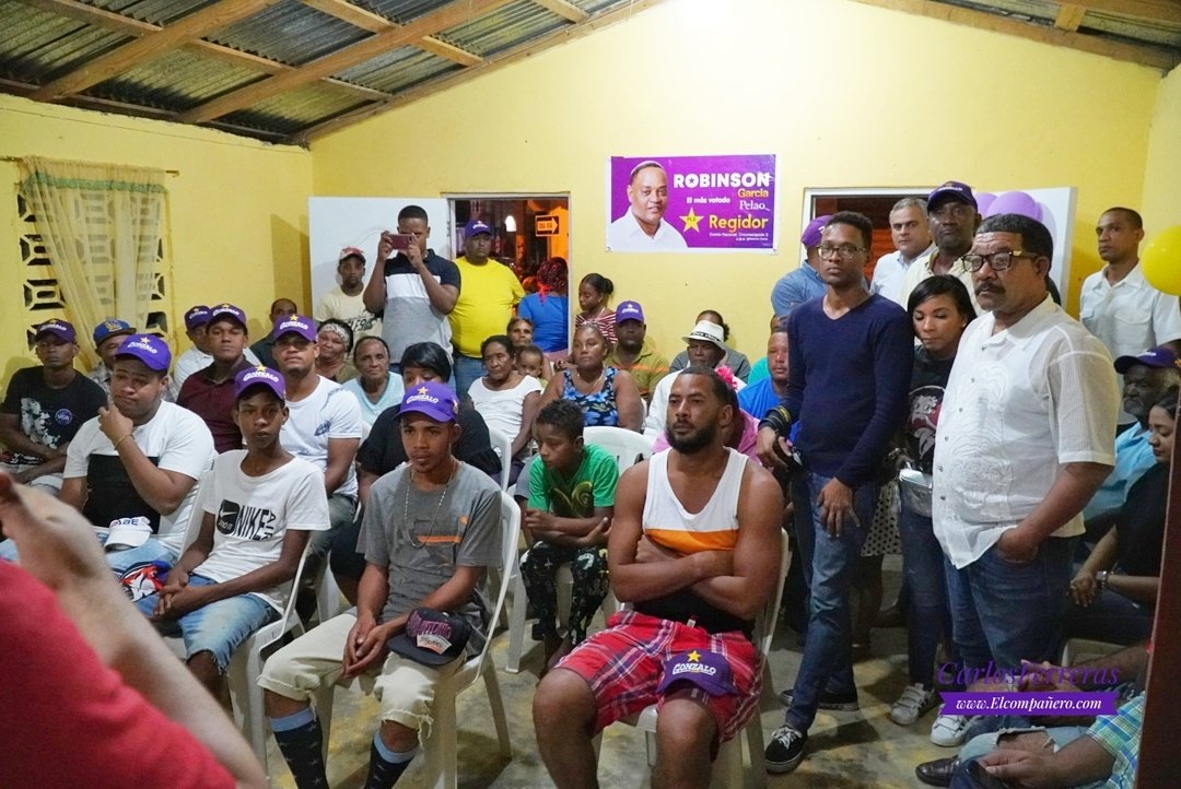 Elcompanero_'s tweet photo. Nuestro lente irreverente, estuvo en Gualey Junto a @ferreras_carlos, @rafaelpaz220 y #RobinsonGarcis
Allí #rafaelpaz manifestó que él será el primer senador comunitario!! @Gonzalo2020RD @GonzaloJuventud @temomontas
#elcompanero https://t.co/UsayAk7qvE
