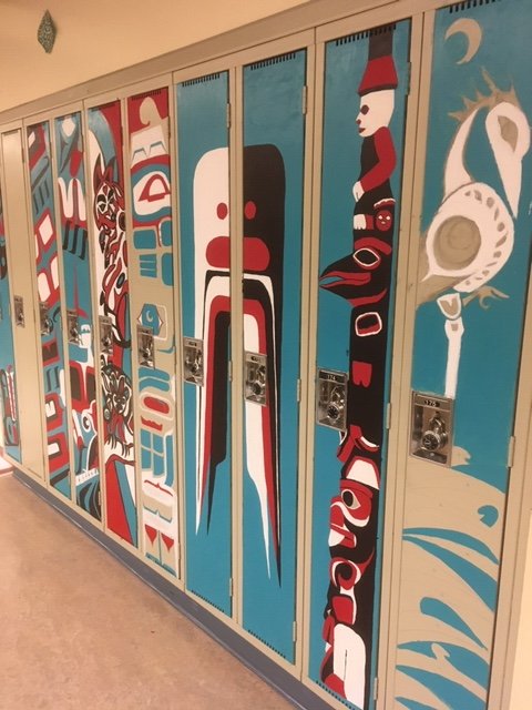 portercreek1's tweet photo. More progress on our #art project #firstnations designs on lockers. #pcsspride #pridepassionpurpose https://t.co/gkXPnfm16H