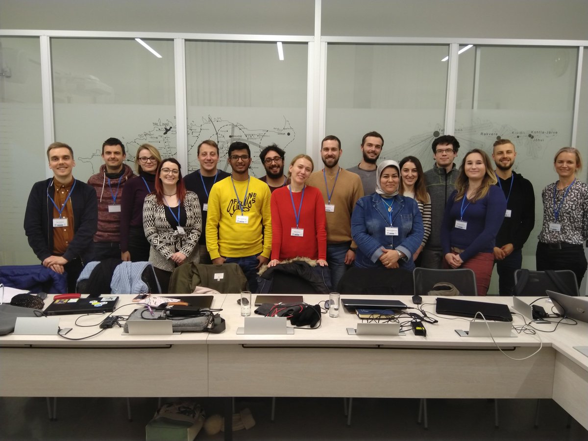 Ditsuhiisk's tweet photo. AGILE PhD School https://t.co/QKuAqy1sr6