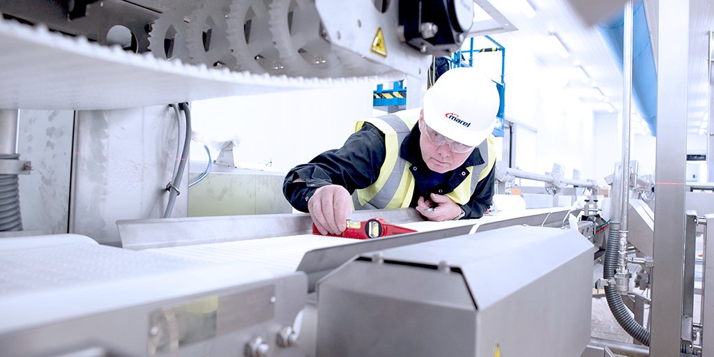 Smart factories are complicated and multi-faceted, and to implement the right #fish processing technologies and approaches, you need assistance from the right partners. Discover how Marel can help you → info.marel.com/supports-fish-… #SmartFactory