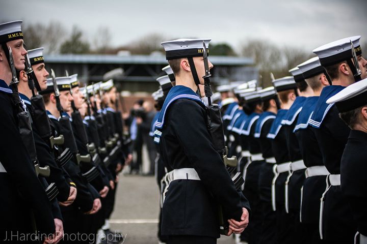 HMS Raleigh tweet media