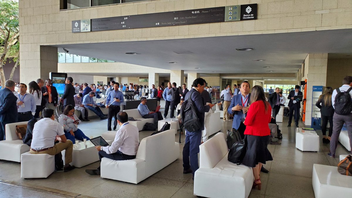 sigmaing's tweet photo. Un resumen de lo que vivimos en #Softic2019. El encuentro de la industria de software colombiana con el mundo. #LaClaveEsElSoftware @FedesoftCol @PROCOLOMBIACO Gracias por estos espacios de conocimiento y fortalecimiento para el sector. https://t.co/5QW43kkh1n
