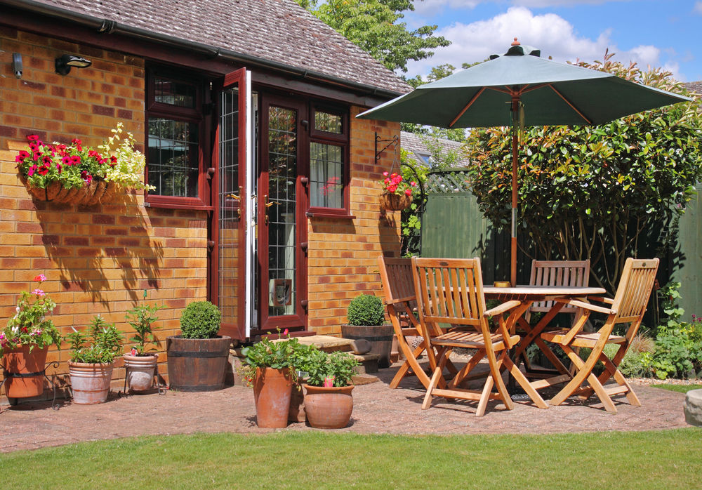 pkoebele's tweet photo. This very cozy backyard looks like the perfect spot for an outdoor breakfast. If you had a little patio like this, would you spend more time outside?

Patty Sells Austin; and by the way, I'm never too busy for your referrals! https://t.co/C0s4dCryTh https://t.co/eoV0b7bAr3