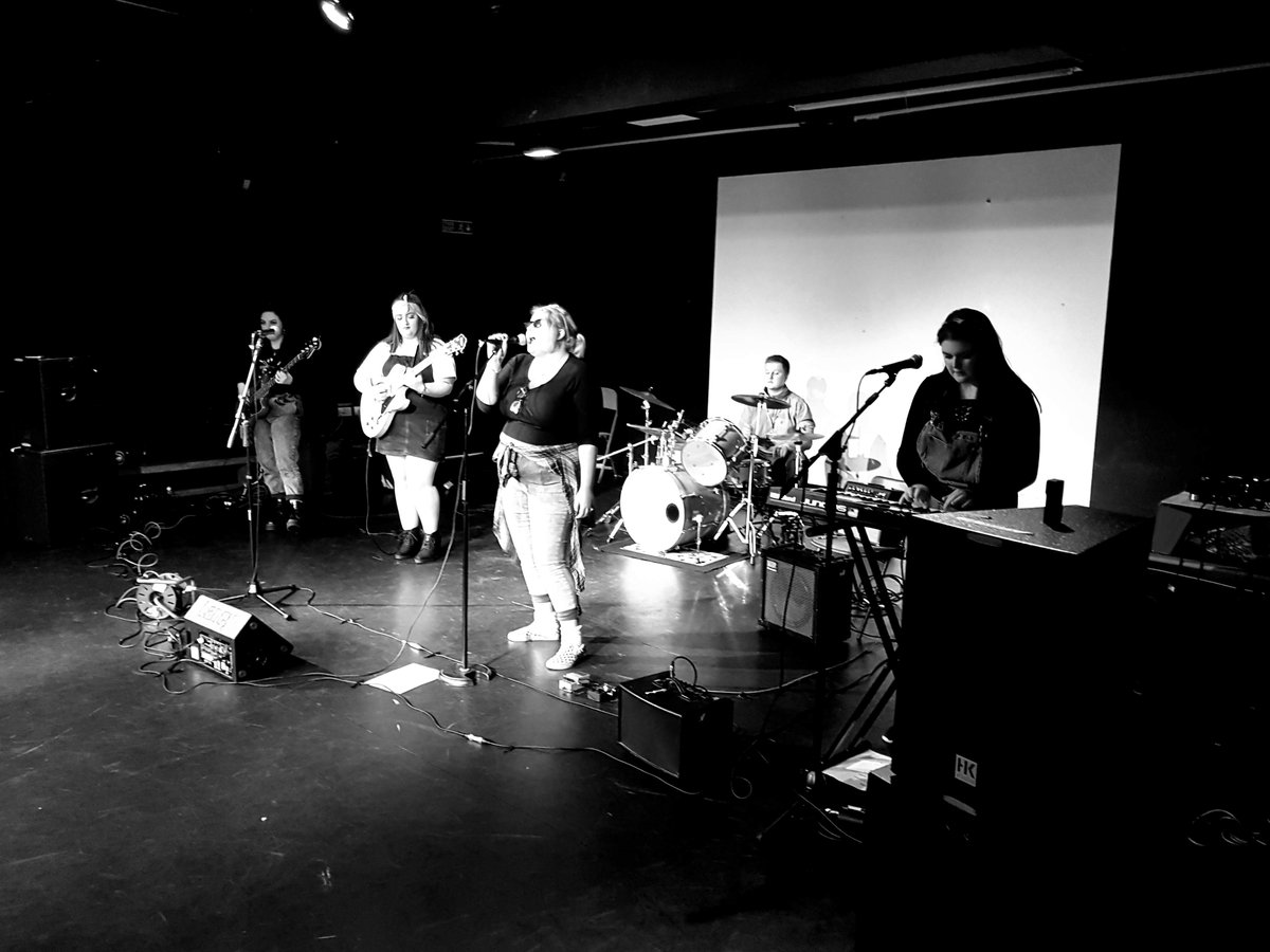 ianroundstaff's tweet photo. Well done to all the Music Technology &amp; Music Performance students from @ShrewsColGroup who were involved in making the 80's gig successful last week. Some fantastic performances and technical work. You helped to raise £113 for @macmillancancer #livemusic #charity #livesound https://t.co/0cMR1yG3l4