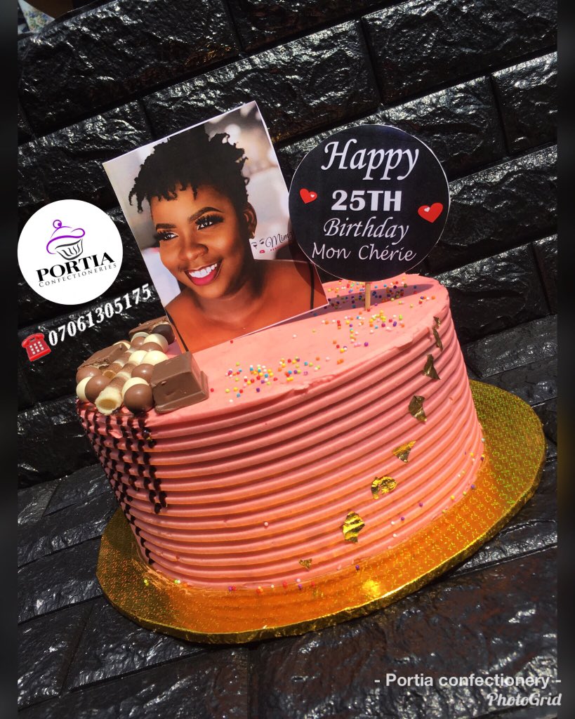 PortiaDbaker's tweet photo. Sunny ☀️ Monday 

Buttercream goodness 😊

Our cakes are delicious 😋 
Send a Dm or ☎️07061305175
#bayelsabaker #yenagoacakes #buttercreamcake #portiaconfectioneries #homebaker #yenagoa https://t.co/0HA57xhwaO
