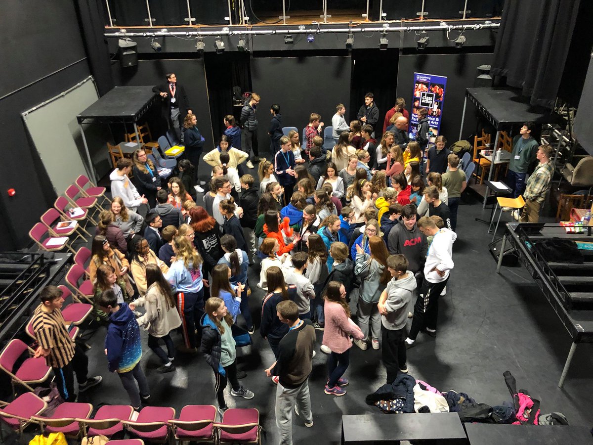 Some excited to welcome all these wonderful drama practitioners from <a href="/RodboroughSch/">Rodborough</a>, <a href="/WoolmerHillScho/">Woolmer Hill School</a>, <a href="/GlebelandsInfo/">Glebelands School</a> and <a href="/BroadwaterNews/">Broadwater School News</a>  for our ACTING UP DAY 2019 celebrating our shared love of drama and theatre.