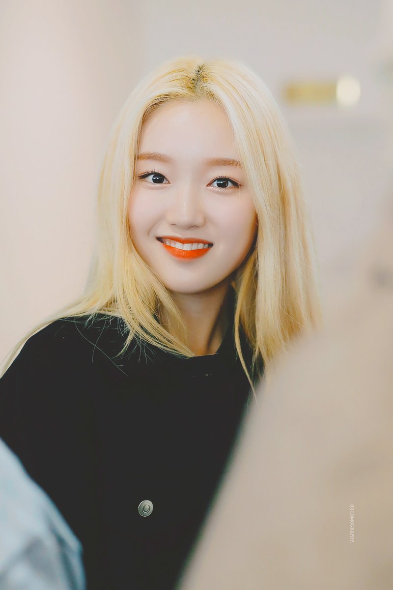 191127 HAN 😊😚🥰
#고원 #이달의소녀 #GoWon #LOONA