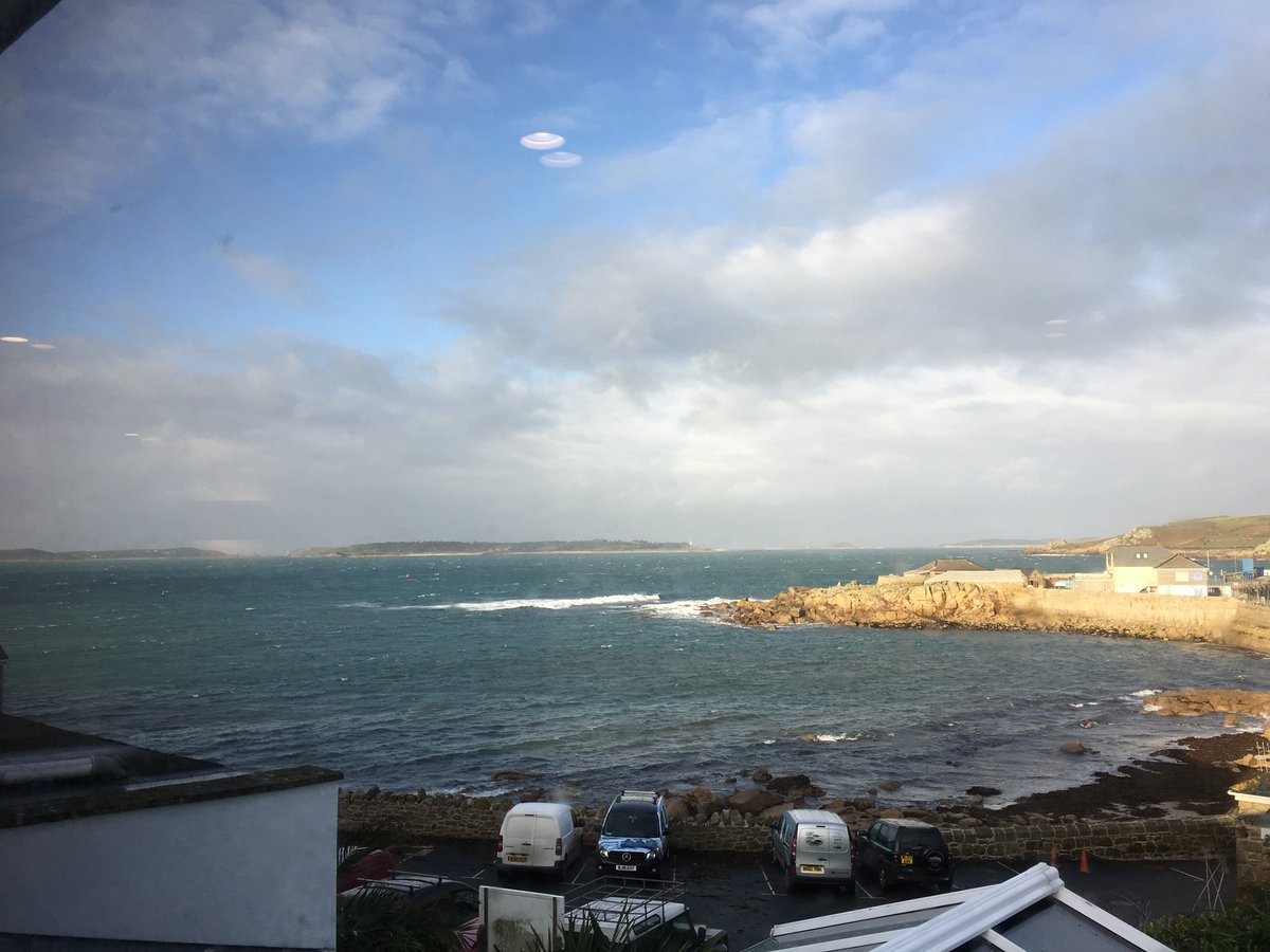 #IslesofScilly looking beautifully rugged when our orthodontic dentist visited last wk - fancy a change? See smiletogether.co.uk/current-vacanc… #orthodontist #Specialist in #specialcare #associate @BrighterDental_ & opps for #outofhours or #earlycareer #dentists in @EmployeeOwned #SocEnt