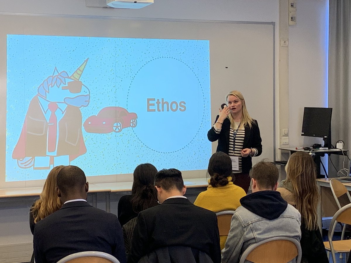 HECParis's tweet photo. 3 pillars in a pitch to convince your audience:
👉🏼 “Logos”: use rational thinking, facts &amp; figures
👉🏼 “Pathos”: use storytelling to create an emotional attachment
👉🏼 “Ethos”: use credibility to assure confidence in you. 
LIVE w/ @HelloPresent 🎥 https://t.co/sSEt0T6sJ3 #DareAward https://t.co/qU9N7ZttHd