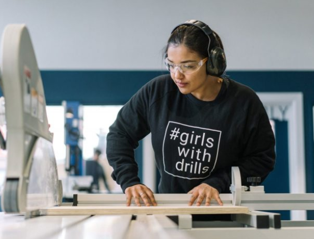 STEAMhouseUK's tweet photo. Begin your journey to becoming a master #craftsperson in 2020.
Book yourself onto our fully funded short course on Basic #Woodworking and become confident in the use of machinery and power tools.
Monday 13, 20, 27 January and 3 February, 10am-1pm
https://t.co/jTKDbgjflP
#craft https://t.co/uszW92eQAI