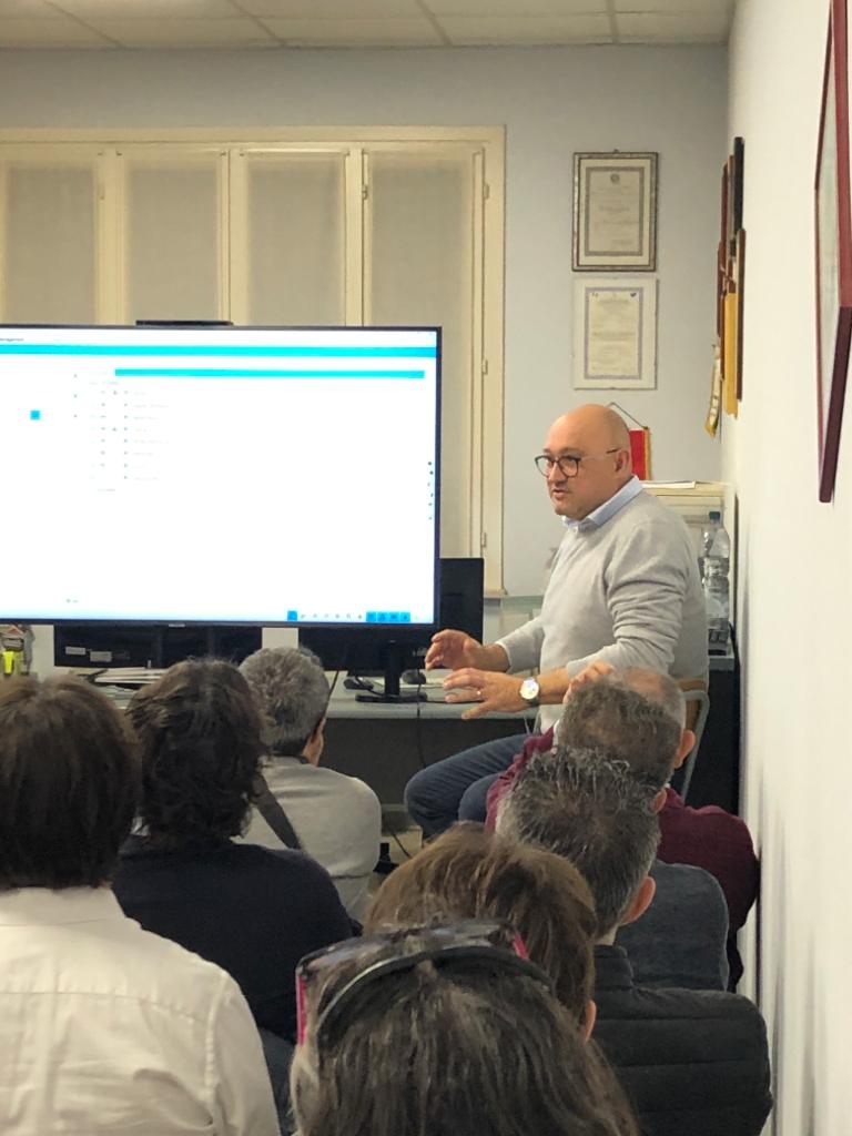 maestro_3d's tweet photo. Two course days on #OrthoStudio by #maestro3D in Italy.
Thanks to #unilabor who directed the course and thanks to all the participants.
#OrthoStudio #Dentalstudio5 #Maestro3D #ortodonziainvisibile #invisibleorthodontics #digitaldentistry #digitalorthodontics #orthodontics https://t.co/GNhGJY9085