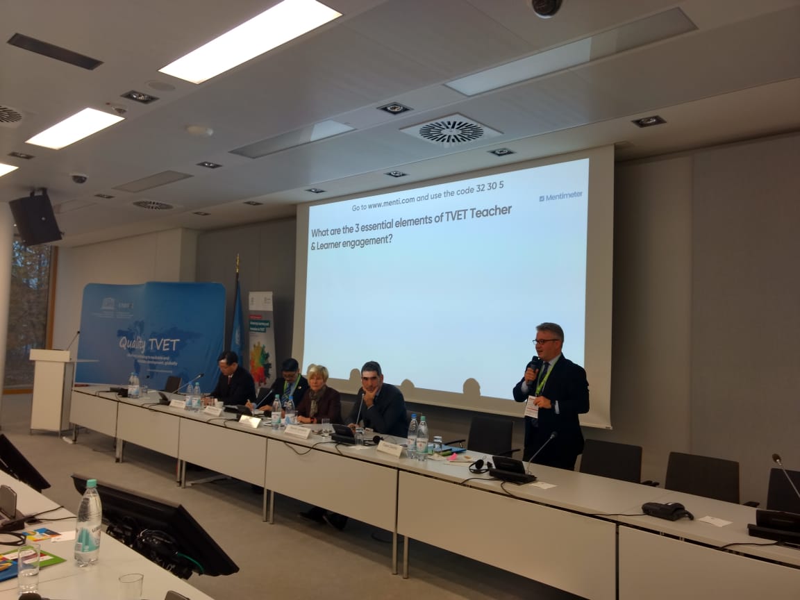 theskillspundit's tweet image. Be heard at the @UNEVOC Global Forum #alit2019 

Share your views on &amp;gt;&amp;gt;  "What are the 3 essential elements of TVET teacher &amp;amp; learner engagement?" 

Go to  menti.com and use the code 32305.

 

@oer4tvet @EdChatEU @Ef_VET @TeachersFor2030