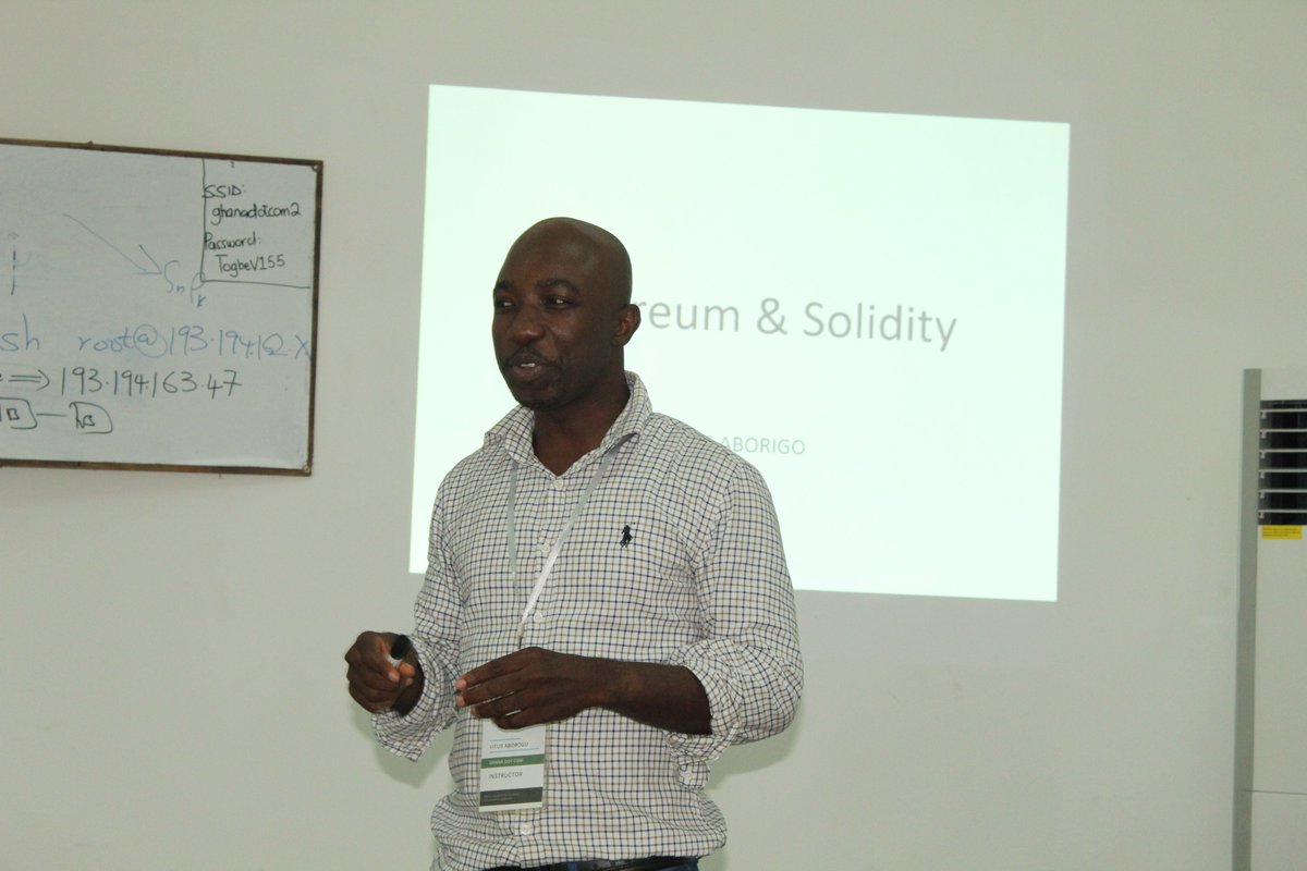 Ghanadotcomltd's tweet photo. #BlockchainTechnology has great benefits that can be used for social good.
We can do more with #BlockchainTechnology.
All we need is to do is to learn and practice.
#blockchain #Ghana #ghblockchain #Africa https://t.co/s4ZKP3ZaVj
