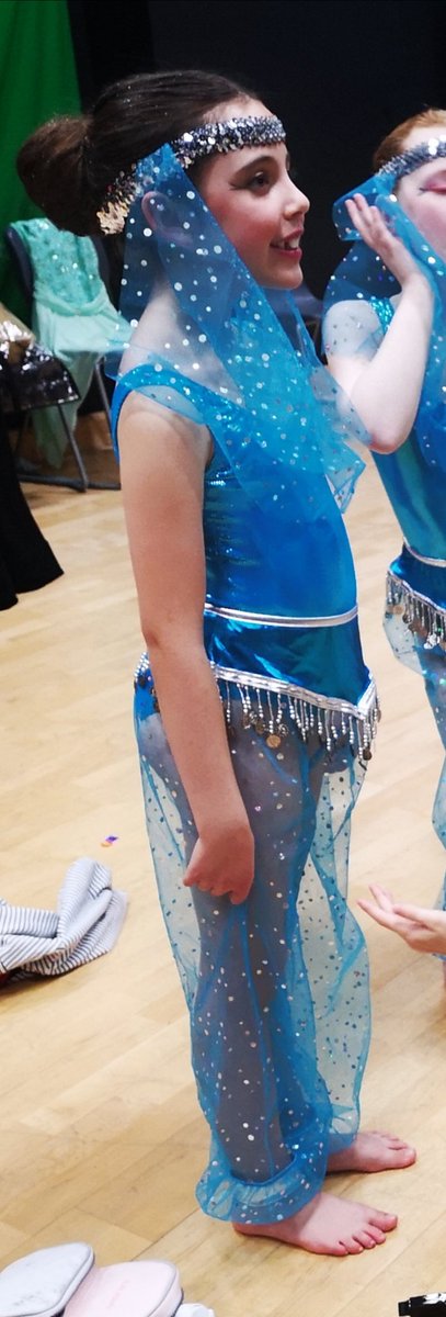 WendyLouHughes1's tweet photo. It's a wrap! 💃  Couldn't be any prouder of our little dancer! 1 weekend, 3 shows, 12 dances, 12 costume changes = tired mummy That's showbiz!! #JCDance #showcase2019 @BlackpoolSixth #keepdancing 🤗😄👌💃 now moving onto @SchoolsAlive @moor_park_bpl https://t.co/clcGFSHimc