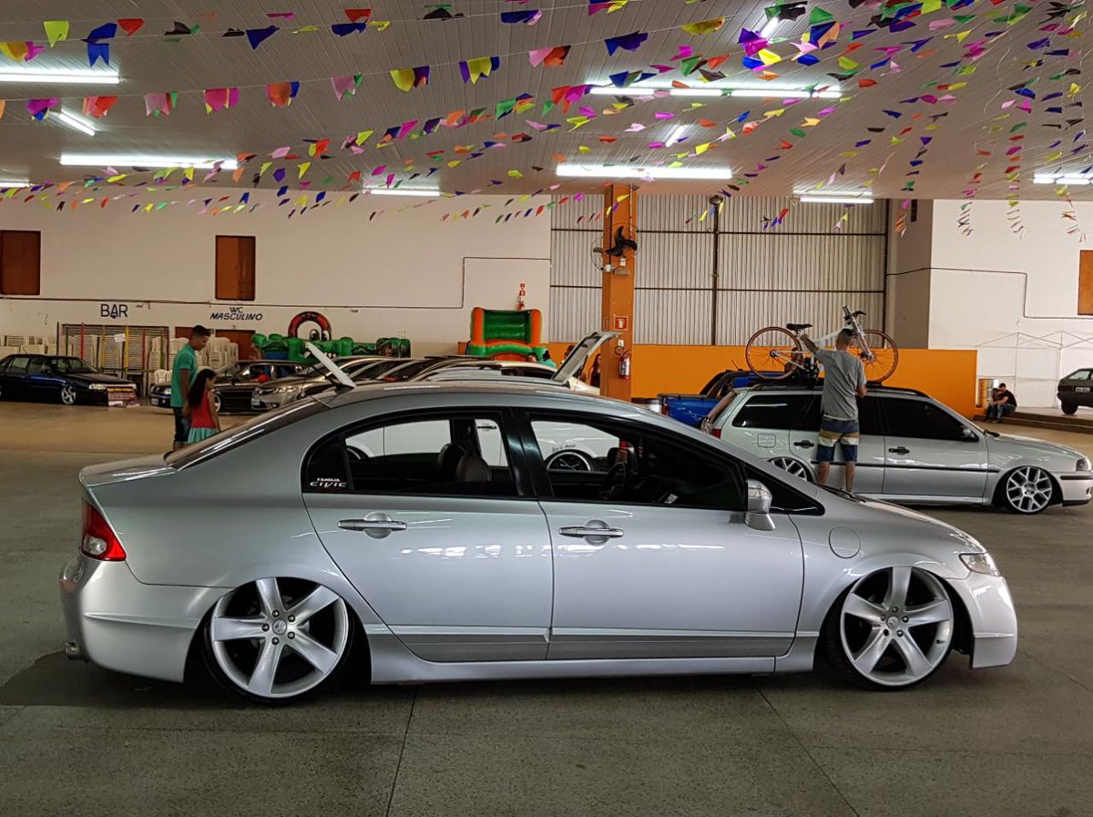 Pessoal....

Meu amigo está rifando o Civic dele, está no rifa4.me.
que quiser adquirir um número segue link.

Veiculo está impecável, já até garanti os meus números...

familiacivic.rifa4.me/1-sorteio-fami…