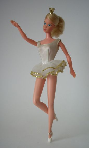 siltor70 Twitterren: "@FedeCit Lei! Barbie ballerina anni 😊 / Twitter