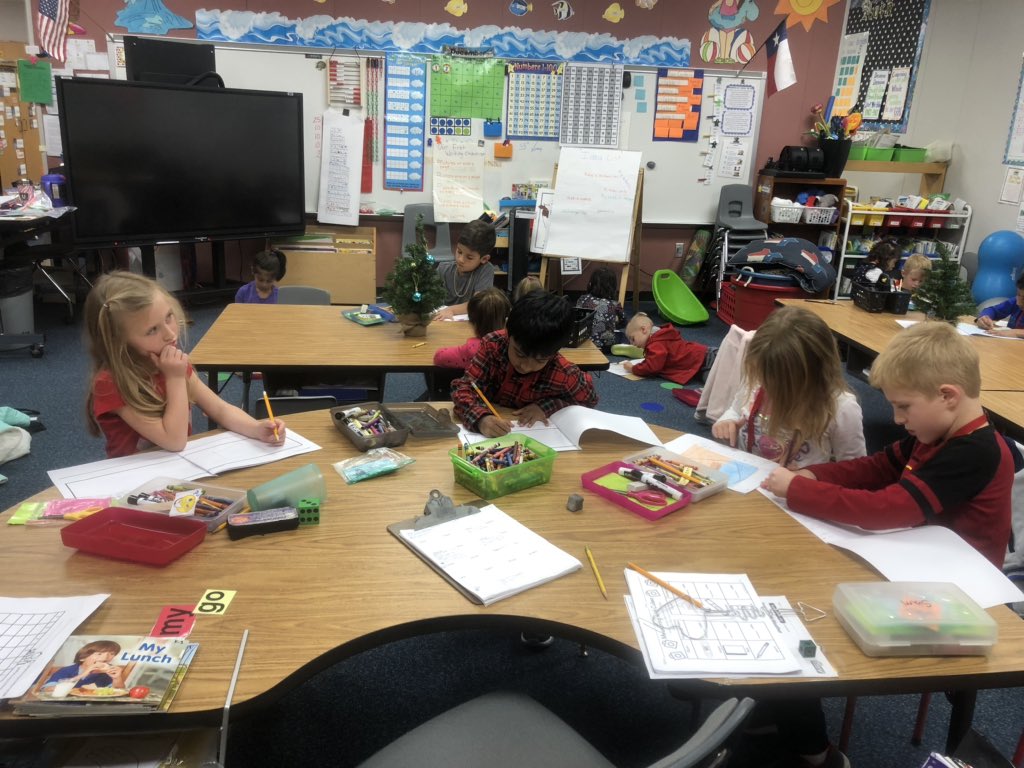 vhopperkinder's tweet photo. So excited to have my kindergarteners back after our break! They are doing amazing work in writing workshop! #kindersampson #sampsonstrong https://t.co/f5yn3AzLgs