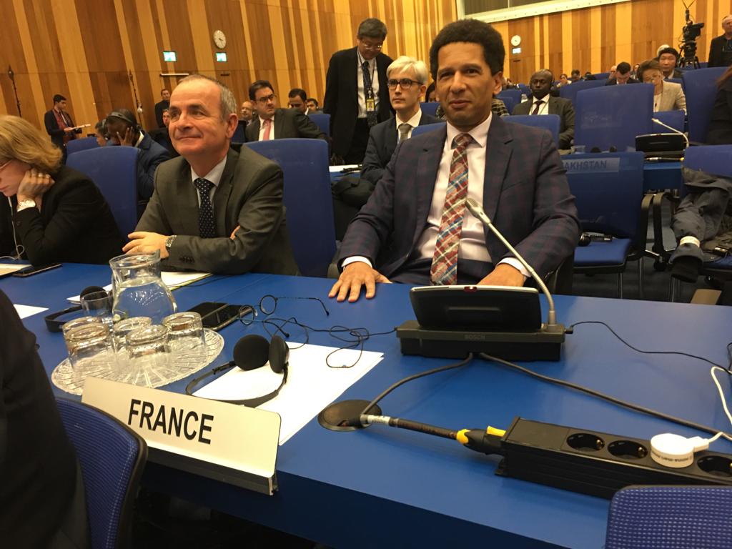 FranceONUVienne's tweet photo. Session spéciale #IAEACG
La 🇫🇷 est fière de voir @rafaelmgrossi mettre son action & son expertise sur la non prolifération & les usages pacifiques du nucléaire au service d'une AIEA forte, légitime & pertinente
🇫🇷 apoyará plenamente el trabajo de R. Grossi 🇦🇷 al frente del OIEA https://t.co/gLKUdbJsc3