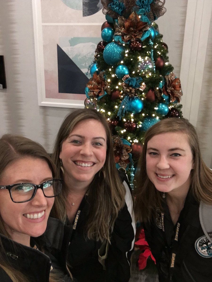 AVID Site Team Conference 2019 🦈 Check out this teal🎄💕#shsallin <a href="/ms_plebani/">Ms. Plebani</a> <a href="/mswightman/">Ms. Jessica Wightman</a>