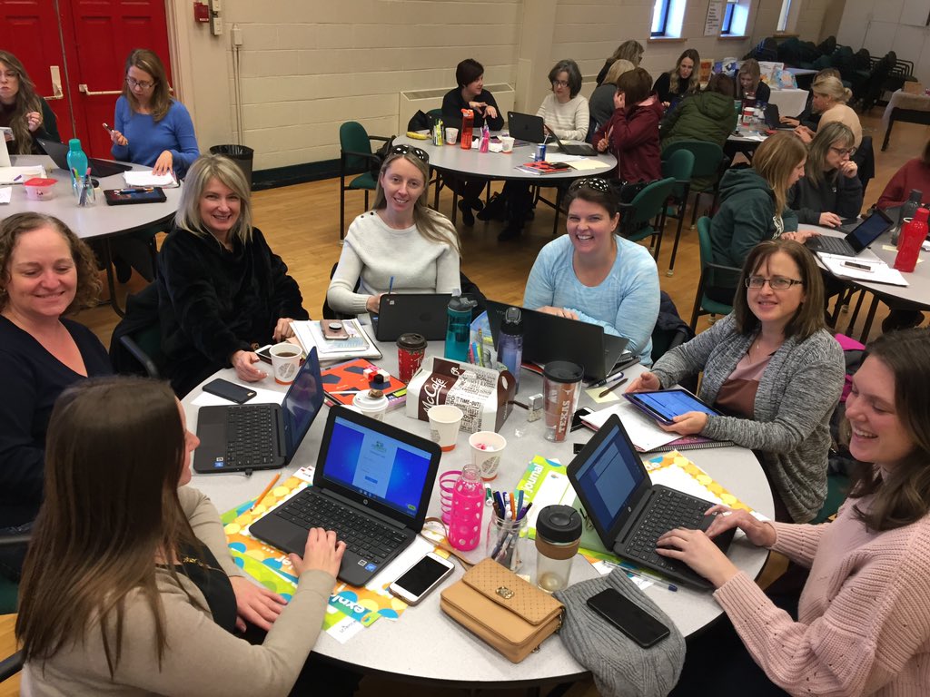 Roxannekenny's tweet image. Teacher collaboration at its finest @Grade3MathPL @NLESDCA @NLESDNT @TerinaLegge @MsJoanneWall @karen_yetman @MSTRACEYMURPHY  #learningalongside #googleclassroom #selfdirectedlearning #teacherchoice #engaged