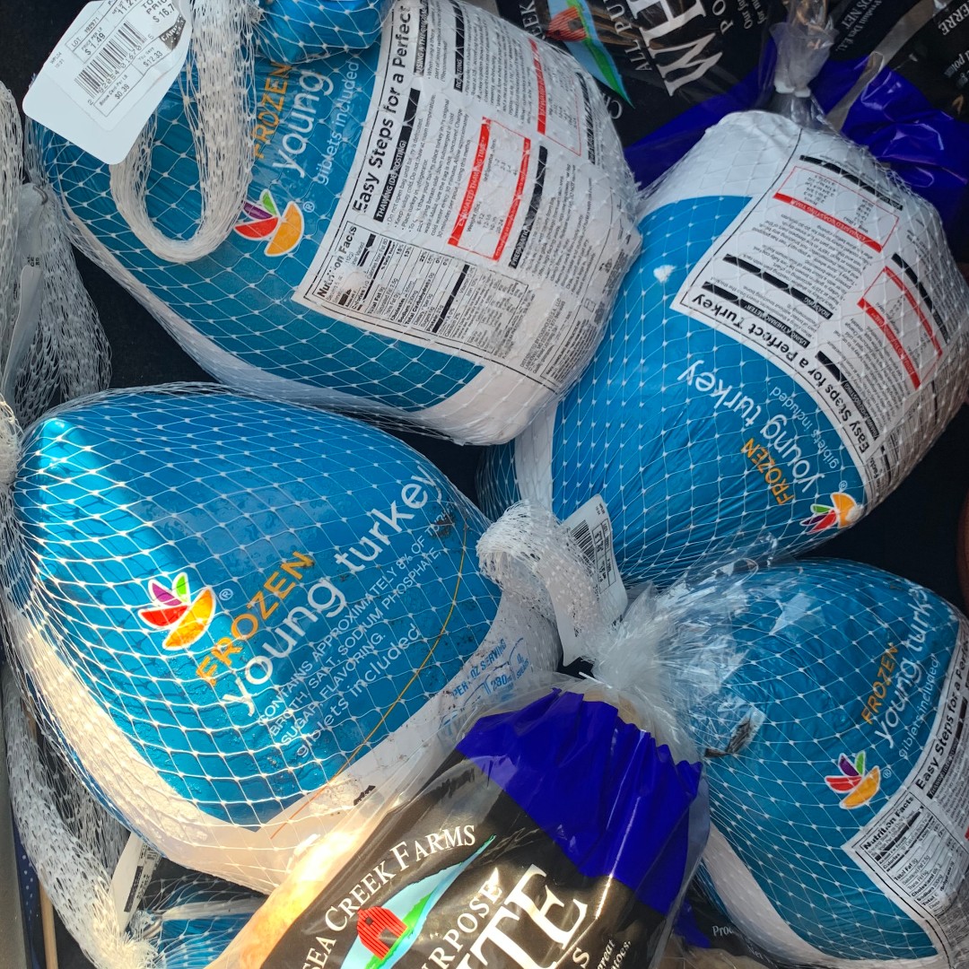DREAMprogram's tweet photo. #Thankful #Community Our #Boston members are thankful for support DREAM receives at Orchard Gardens! Last week, members hosted a dinner, then delivered turkeys around the neighborhood. DREAM thanks Melissa, Tiffany and Emma for their dedicated service, too!

#TheDREAMProgram https://t.co/PW8drkd0uO