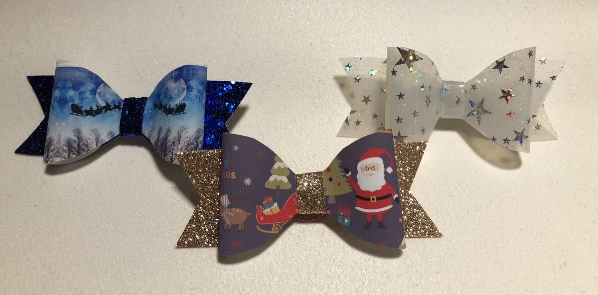 Another order done and ready to go. Someone is going to be happy with their Christmas bows 🎄🎀❤️
#handmadeincheshire #cheshire #knutsford #wilmslow #alderleyedge