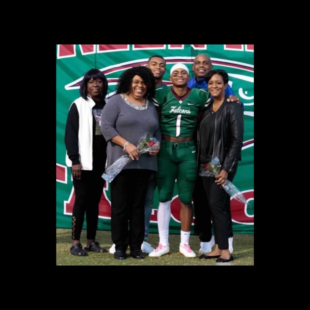 AlexanderAward's tweet photo. ⭐️ FWAA Watchlist Feature ⭐️⁠
WR at Old Dominion, Blake Watson shared, "My mom continues to inspire me. From Pop Warner to now in college, I couldn't have gotten to where I am not without her motiving me and being my biggest fan."
#ncaafootball https://t.co/s8lqw5aLZo