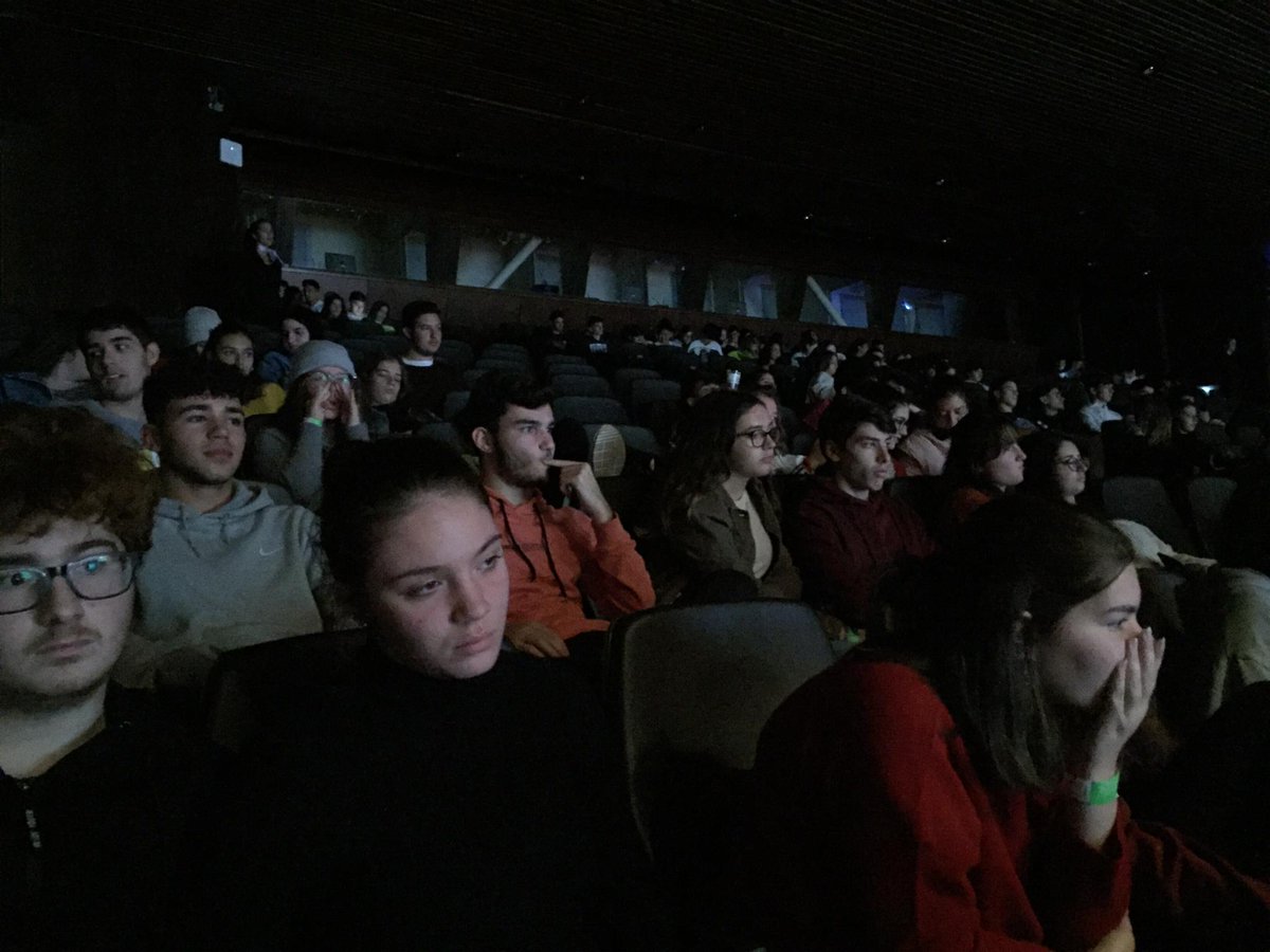 IColegiales's tweet photo. Nuestro alumnado de 1º de Bachillerato asistió el pasado 29 de noviembre a Talent Woman España celebrado en Málaga  en el Palacio de Ferias y Congresos. Allí participaron en charlas y talleres que dan voz  al trabajo de las mujeres en Ciencias, Tecnología, Ingeniería o Arte. https://t.co/N8yRuOTewf