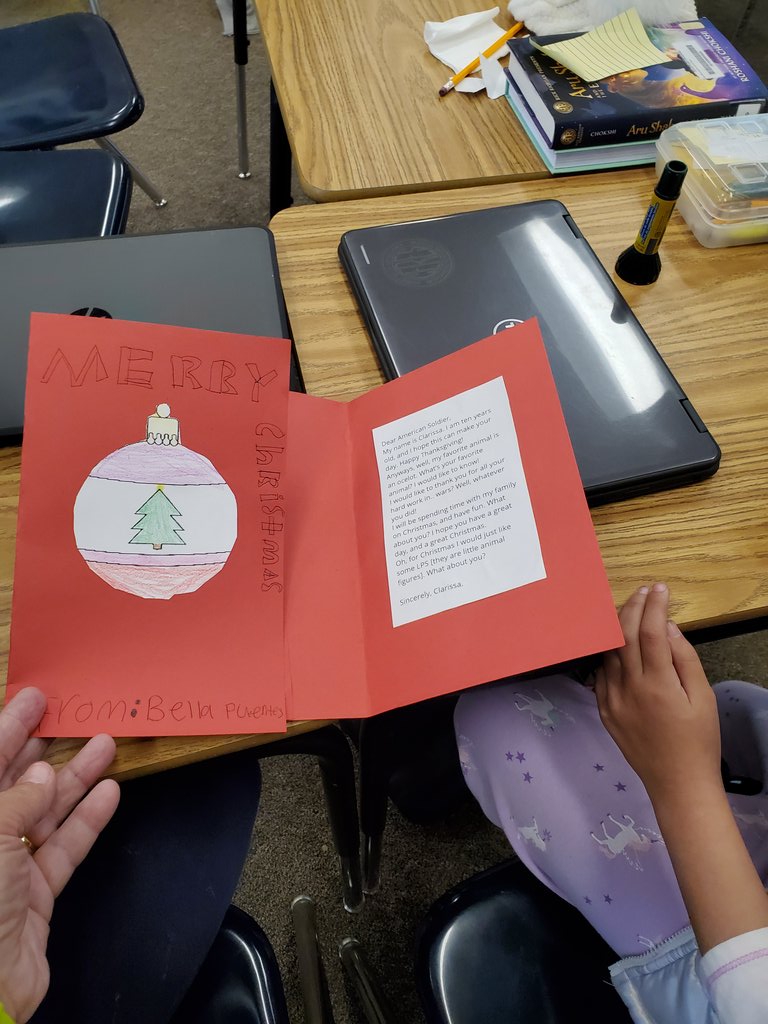 FowlerEagles18's tweet photo. The kids in room 18 made Christmas cards for American soldiers that can't be home with their loved ones. https://t.co/eqvjUkdngk