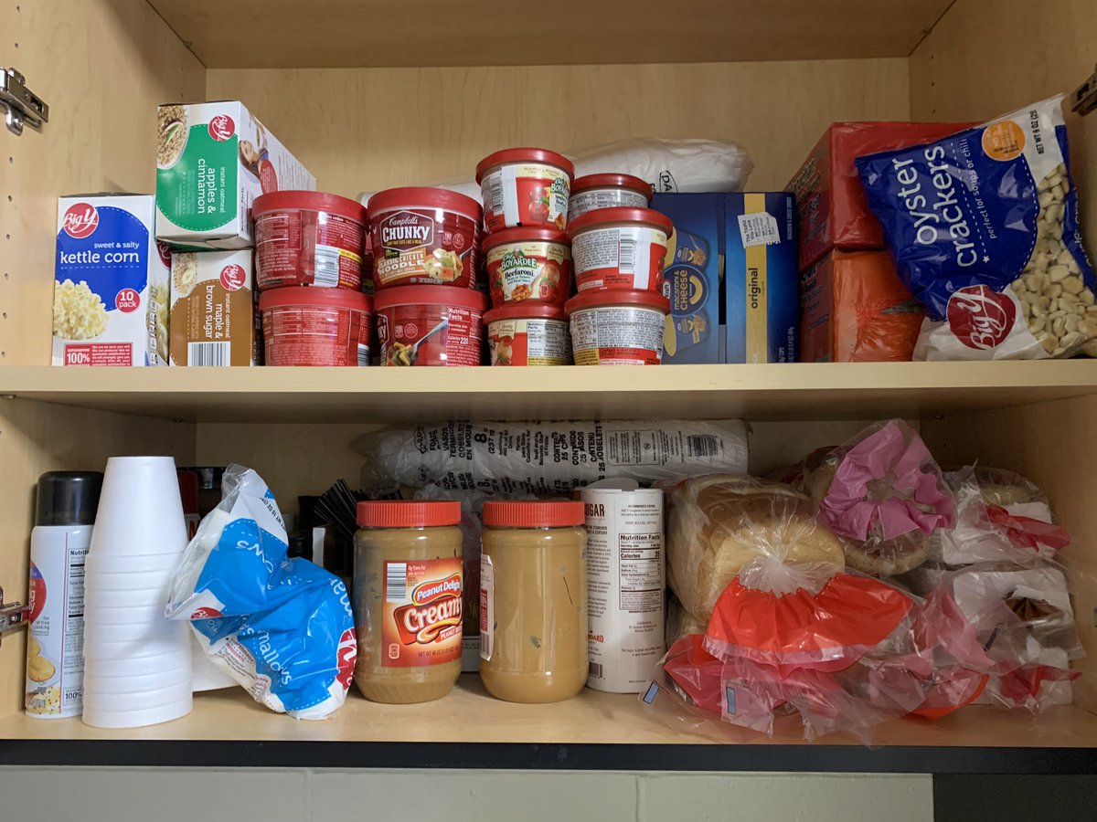 Stocked Homer Pantry on this cold winter day! #takingcareofourpeople <a href="/JessicaMeaney3/">Jessica Meaney</a> <a href="/stevenlongmoor1/">Steven Longmoore</a> <a href="/DanielleKida1/">Danielle Dion Korell</a>
