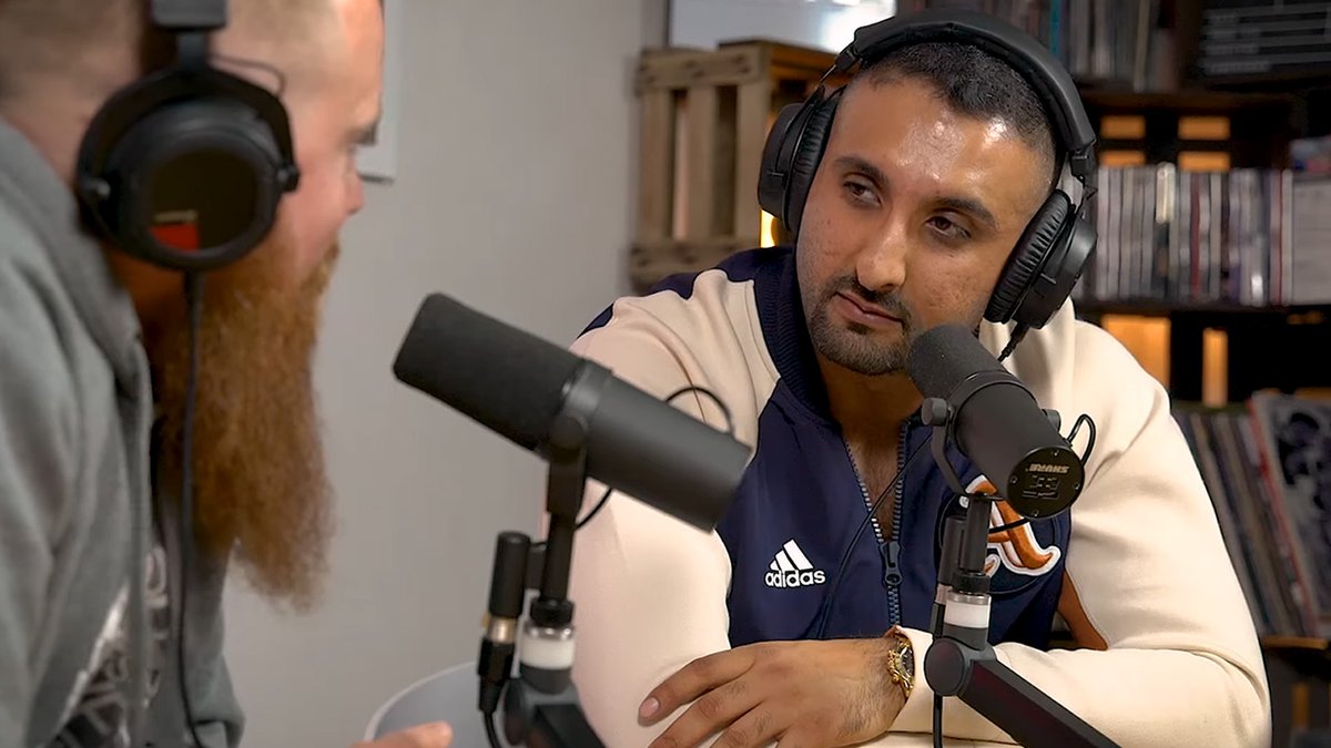 SSIO im Interview über "Messios", Schwesta Ewa &amp; Alles Oder Nix twib.in/l/Mx4EogkE4z8M