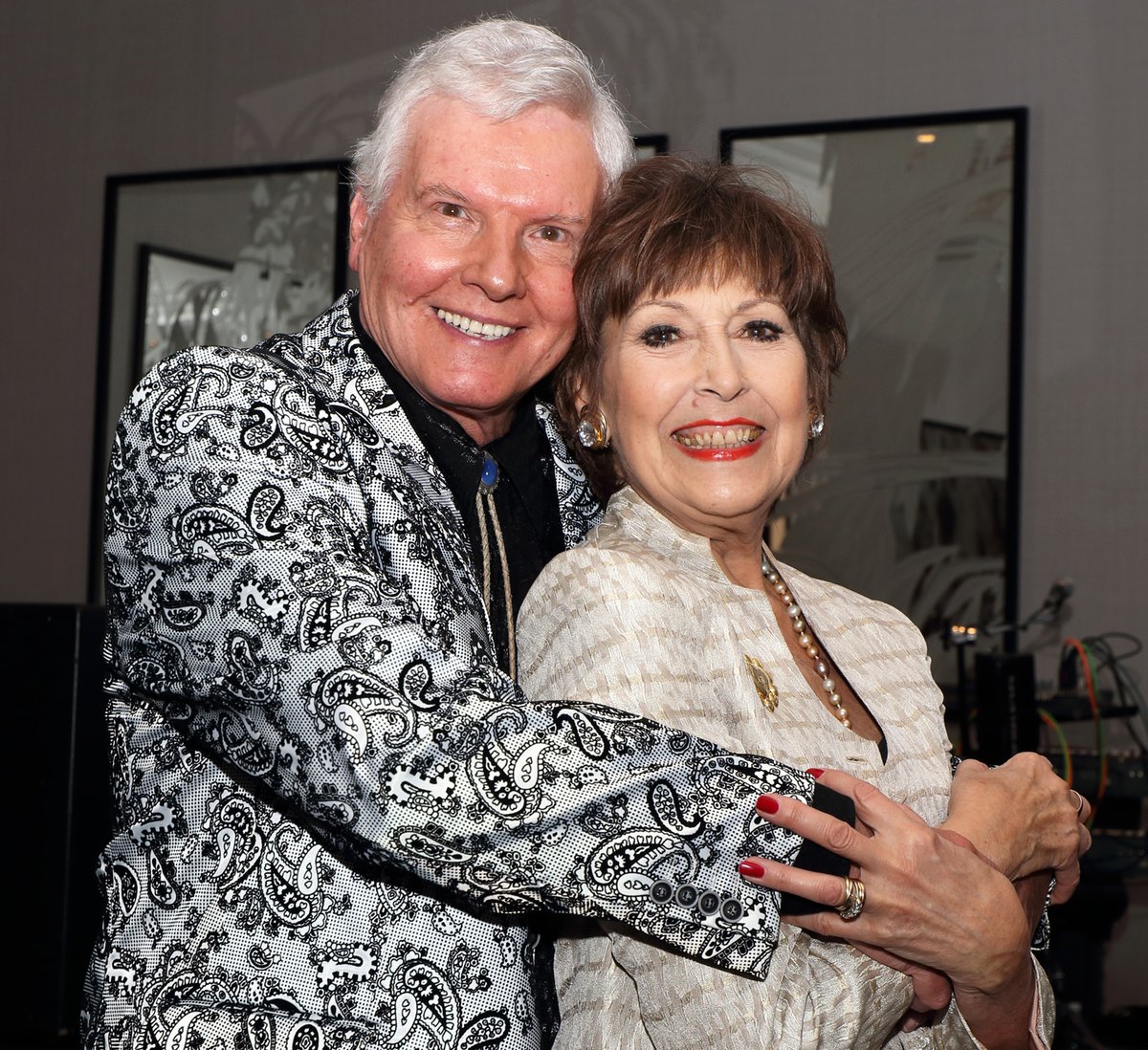 The Forget-Me-Not Society tweet media