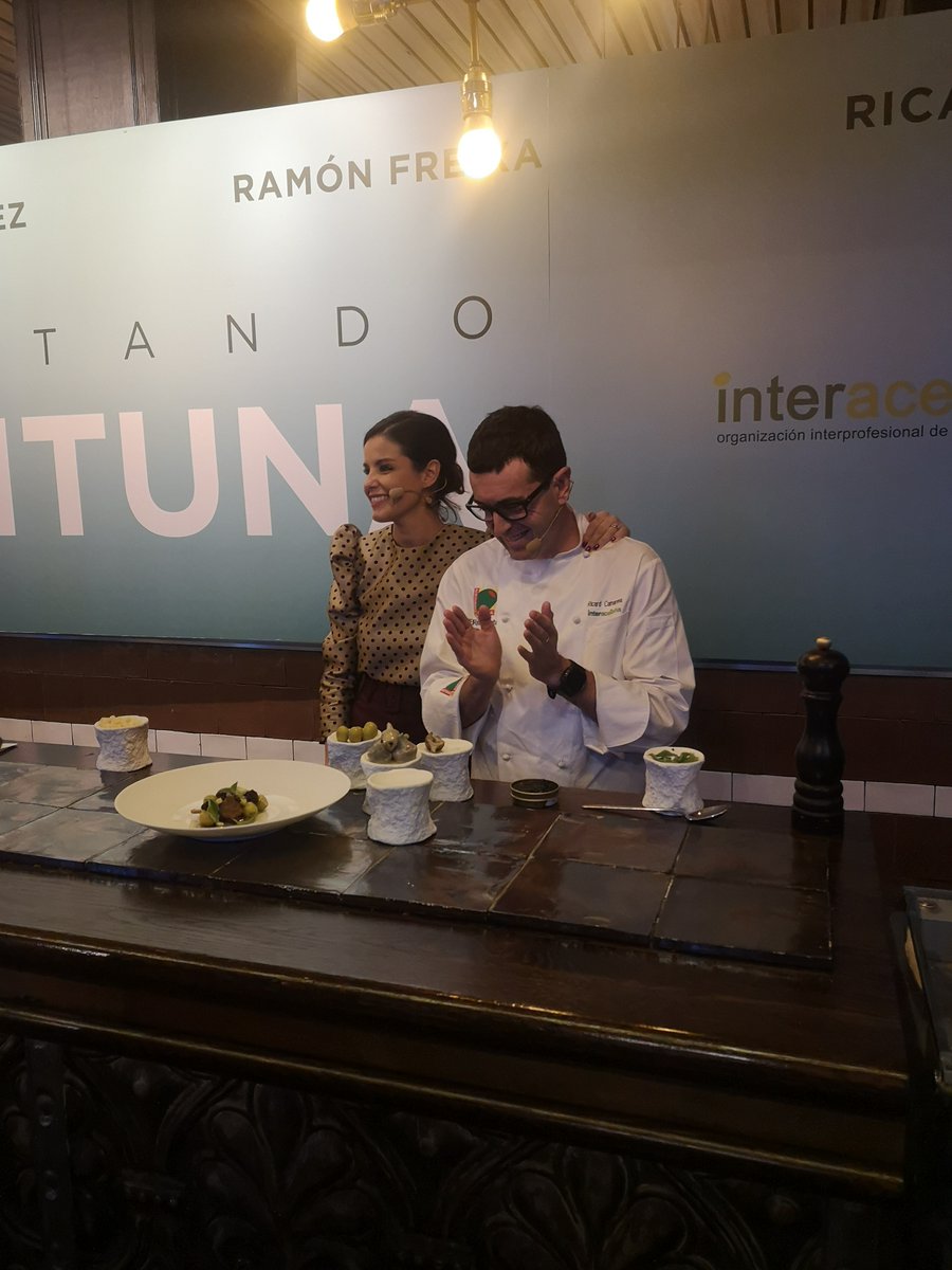 ¿Te perdiste la retransmisión del evento de inicio de nuestra nueva campaña #ReinventandoLaAceituna? ¡Aquí te dejamos un resumen con los mejores momentos! Y recuerda que hemos iniciado #ElRetoDeLaAceituna. ¡Únete y elabora tu propia reinvención de la #aceituna!