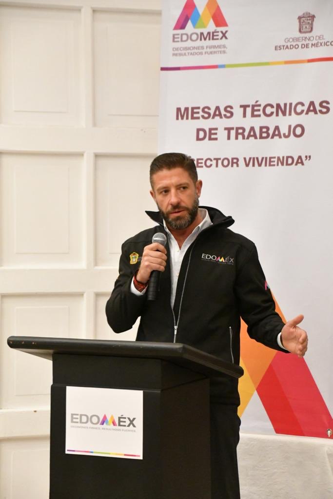 AndresMassieu's tweet image. Por instrucciones del Gobernador @alfredodelmazo, esta mañana arrancamos con la jornada de Mesas Técnicas de Trabajo para incentivar el desarrollo de vivienda en el #Edoméx con la participación de 5 dependencias del @Edomex, de la @canadevi y de la @ADI_MEXICO