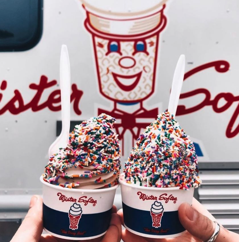 🥳 Book us for your holiday party! Book us now at mistersofteenorcal.com/contact-us?fbc…