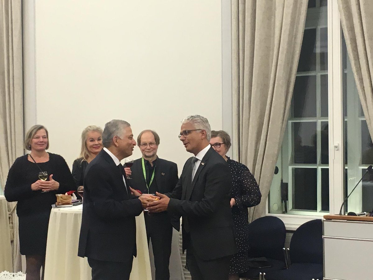 UNEVOC's tweet image. Ashok-Alexander Sridharan, Mayor of Bonn, "Scaling up learning and innovation in #TVET is an important pillar for the achievement of the #SDGs. Thanks to Shyamal Majumdar for leading the innovation process at @UNEVOC since 2011. #alit2019