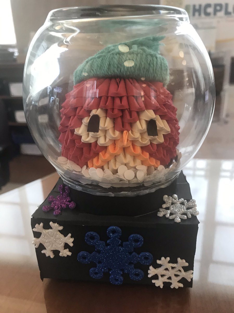 CarrenaAnn's tweet photo. 3D origami baby penguin with yarn hat. Placed in a homemade snow globe. #crafting #origami #penguin #winter #christmas https://t.co/RMuAFgaaBk