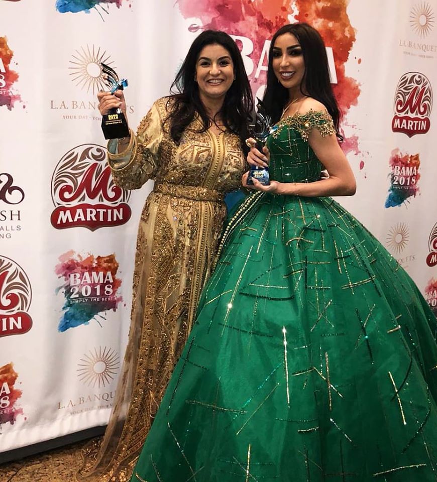 IdrissiFilali's tweet photo. Avec ma chère @dunia_batma o DIMA MAGHREB 🇲🇦🇲🇦🇲🇦❤❤❤
Follow me : @fatim.filali_idrissi
#caftan #embroidery #hautecouture #Fashion #Mode #caftan #beauty #braids #wedding #makeup #instamakeupartist #instagood #fashionstyle #fashiondress  #mariage #mariagemarocain #marocaine https://t.co/tUcyDr2UUu