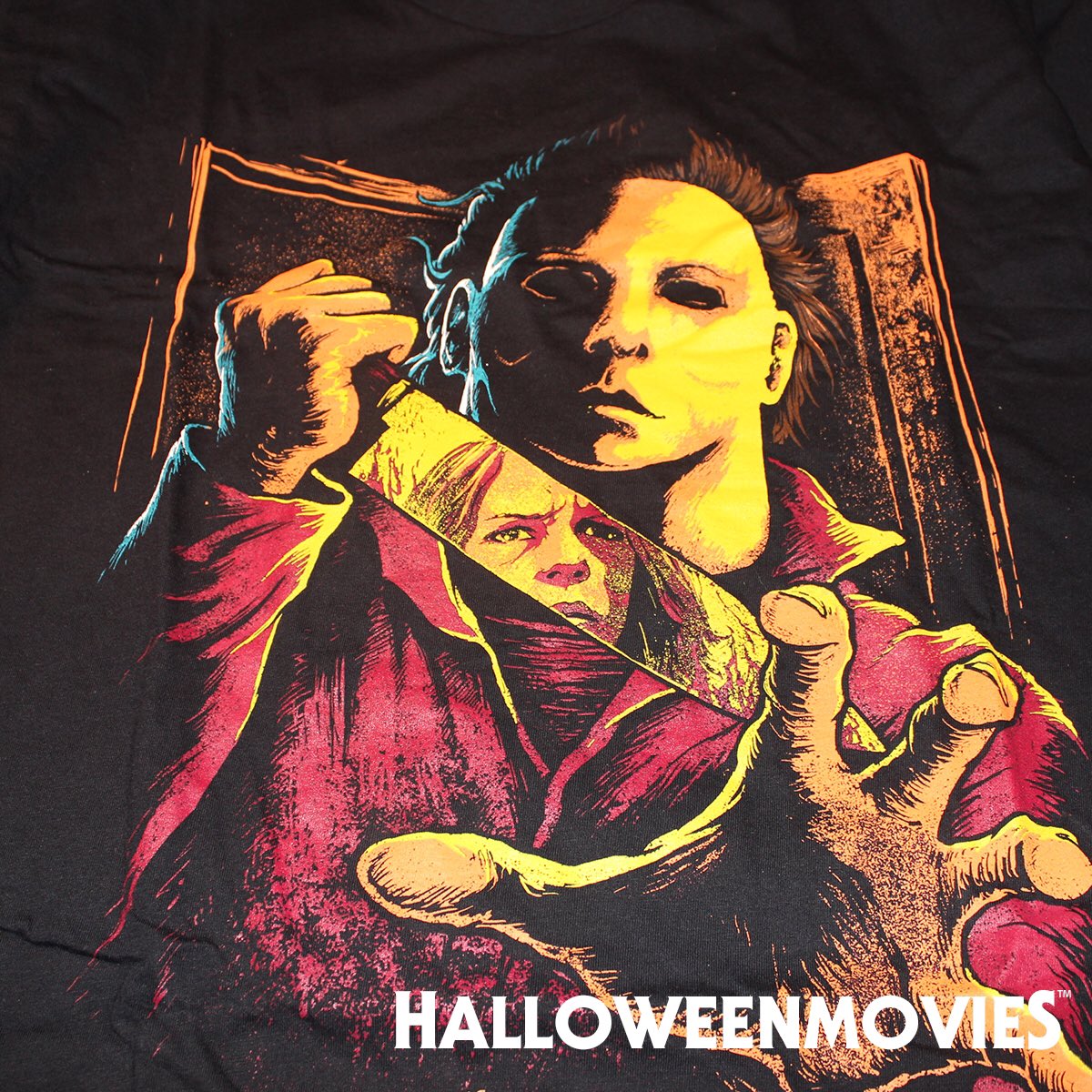 Halloweenmovies's tweet image. #GIVEAWAY Follow us &amp;amp; RETWEET for a chance to #WIN mystery #Halloween swag from Trancas’ vault! We’ll select 4 winners this week (this one ends 12/06/19). Open to US residents only. Good luck! 🎃🔪 #MichaelMyers