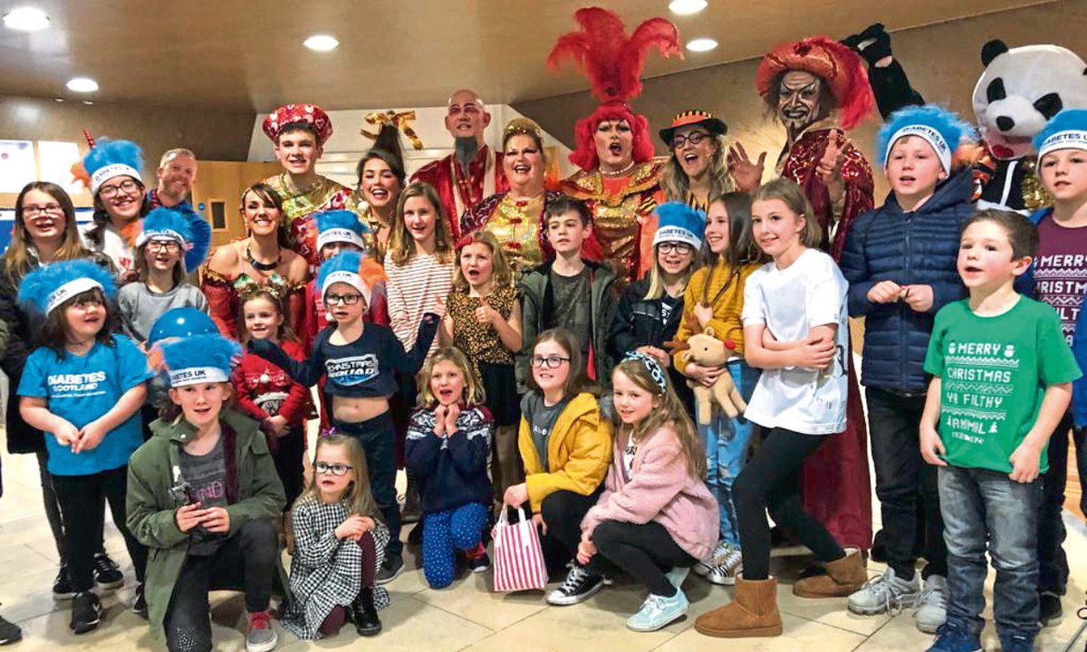 Kids from Tayside diabetes group meet pantomime performers in special treat dlvr.it/RKXNXP