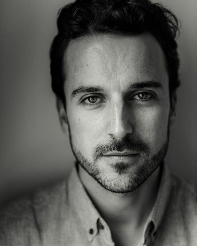 Jarrett Cherner. <a href="/jarrcher/">Jarrett Cherner</a> 
Brooklyn, NY. Octubre de 2015.
.
.
.
#portrait #portraiture #musik #music #musicportrait #musicians #grandpiano #tb2015 #pianista #piano #photographingmusicians #jazzmusicians #jazzpianist #composer #jarrettcherner #alejandrab… ift.tt/37YvbUM