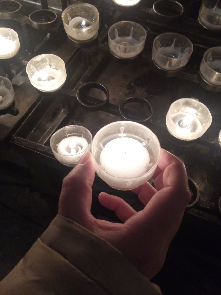 Lit a candle today in memoriam for all the people who will not be celebrating christmas and for the families who will not be spending it with their departed loved ones xx