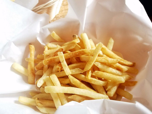 TheShackCO's tweet photo. The Monday blues are best forgotten over good food. https://t.co/dfDmOGCWMT