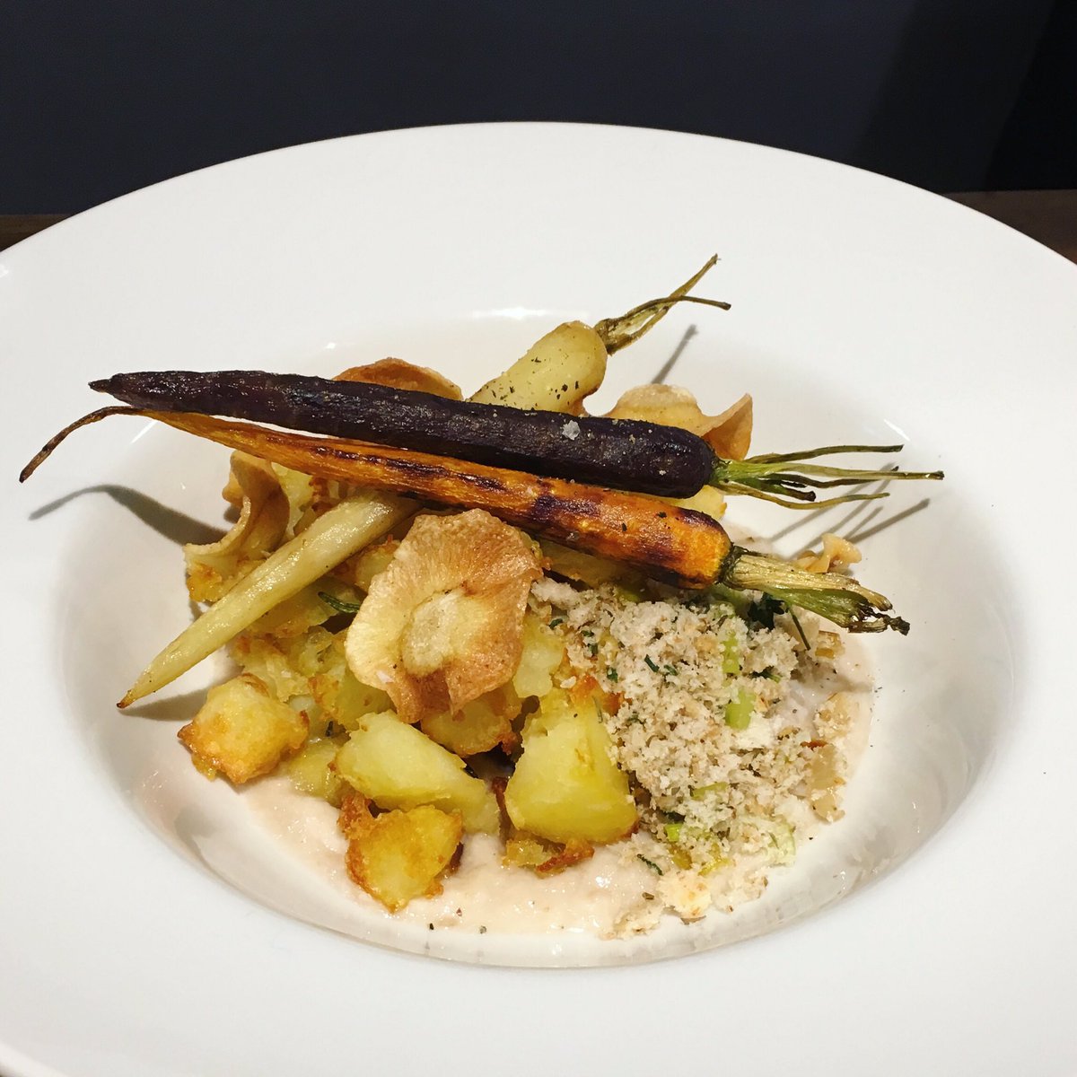 Roast Potato, Creamed potato, Rainbow Carrots, Stuffing, Parsnip Crisp, Bread Sauce, Cranberry. Our Christmas main dish which has all the festive flavours.

Dinner + Drinks
Tuesday-Saturday 17:00-23:00
Sunday 15:00-21:00

For bookings:
beokitchen.ie/reservations
01 5555 291