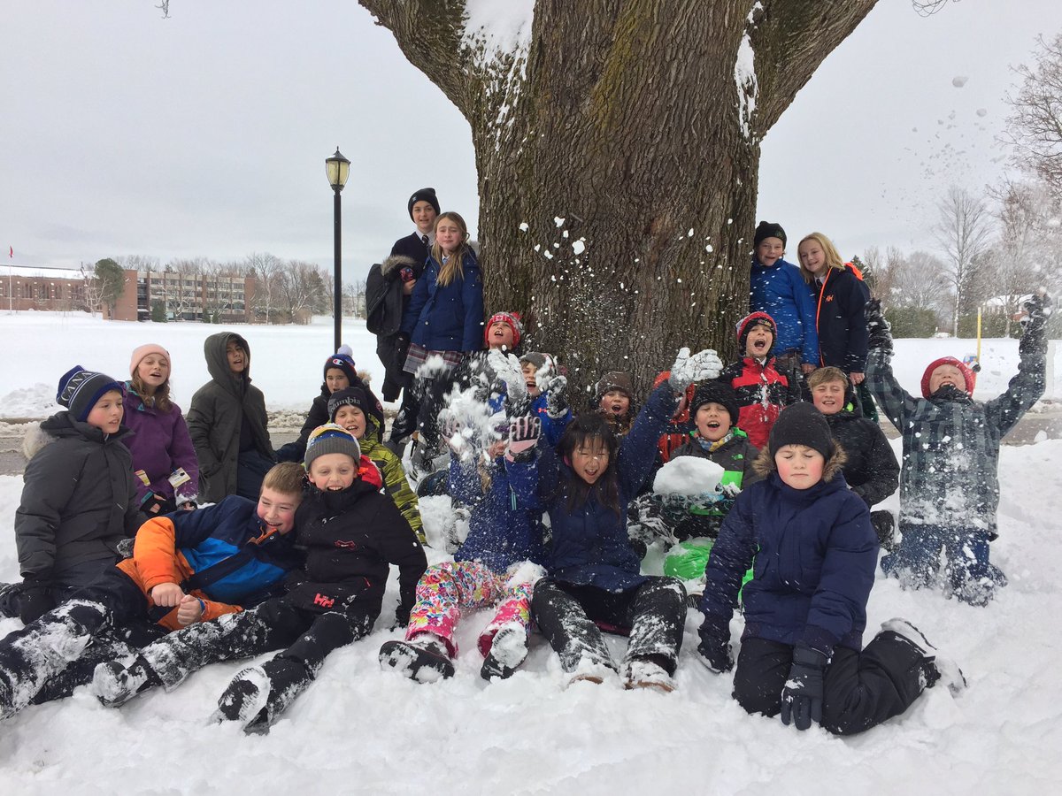 TCSJS7's tweet image. Snow day fun. #tcsprops