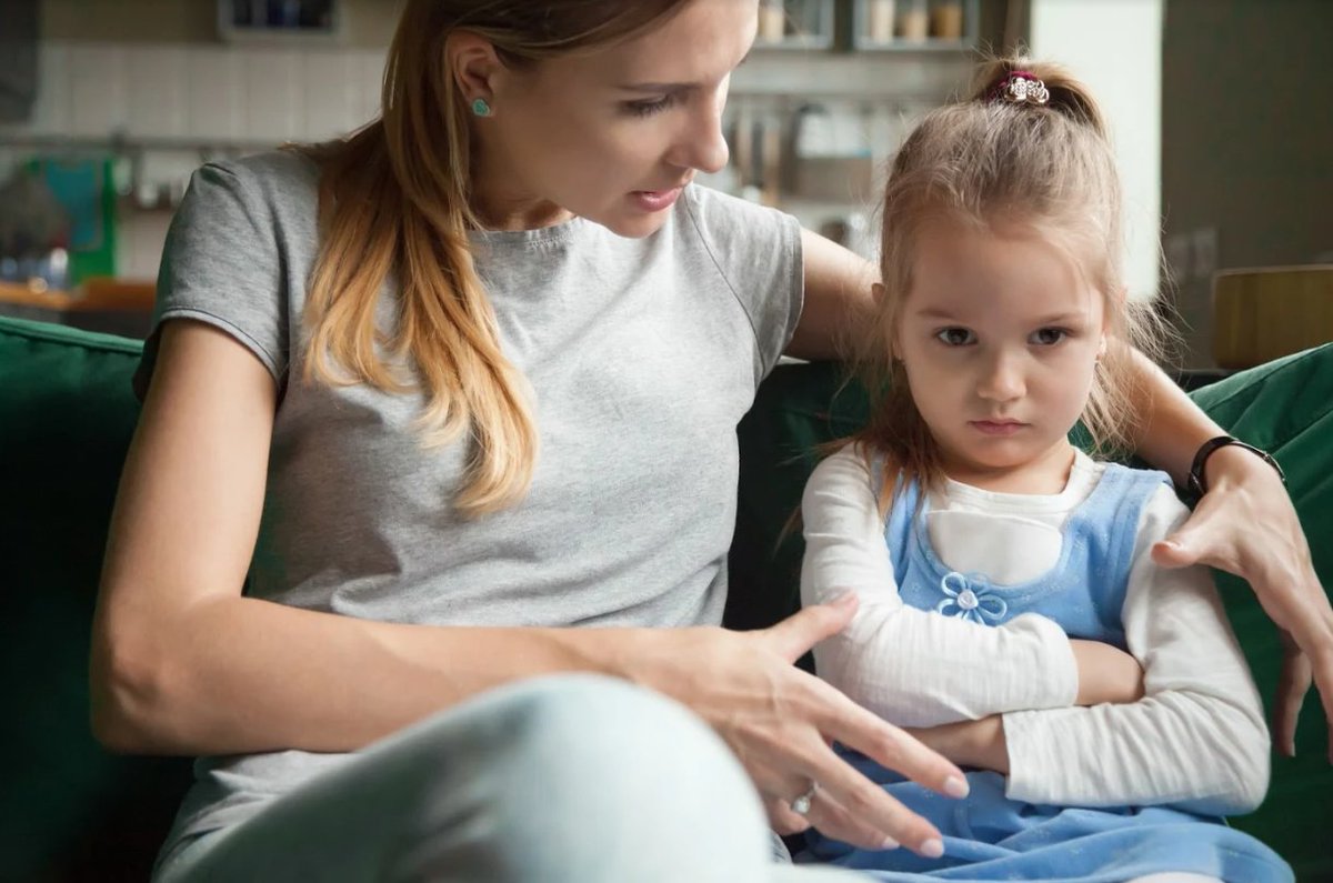 TreeDiscovery's tweet image. Why is it hard to get children to listen to instructions the first time? Here are eight reasons, and some solutions, to this issue:  1l.ink/PMXDLVN