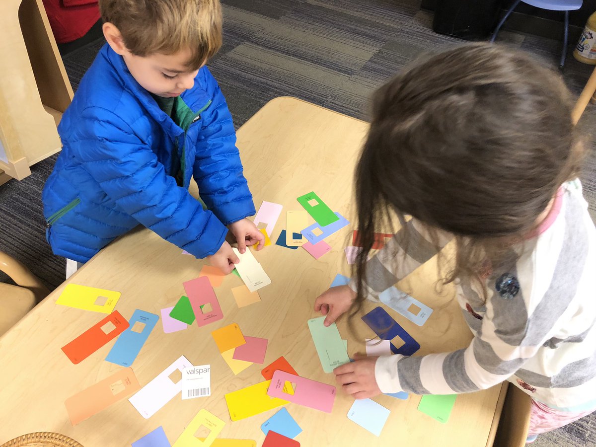 SacevedoMVPS's tweet image. Can you find the matching color? #mvlittles #colorproject