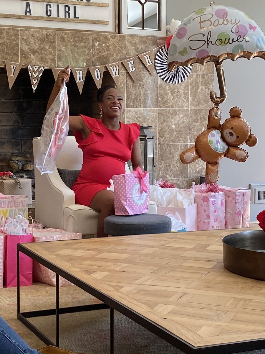 EieshaW's tweet photo. Baby shower bliss! https://t.co/kNRUQOxdDl